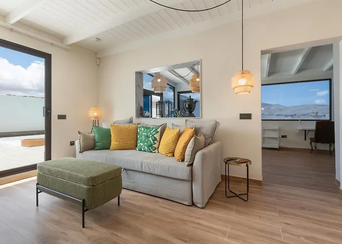 Esencia House Bajo Estrellas