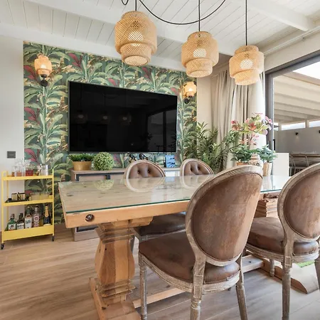 Vakantiehuis Esencia House Bajo Estrellas *