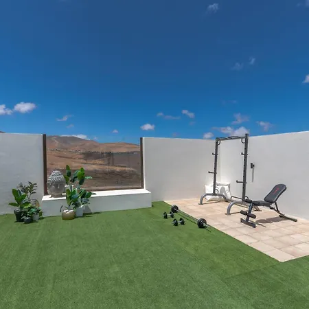 Esencia House Bajo Estrellas